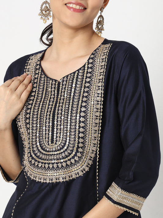 Straight Fit Embellished Kurta Setss