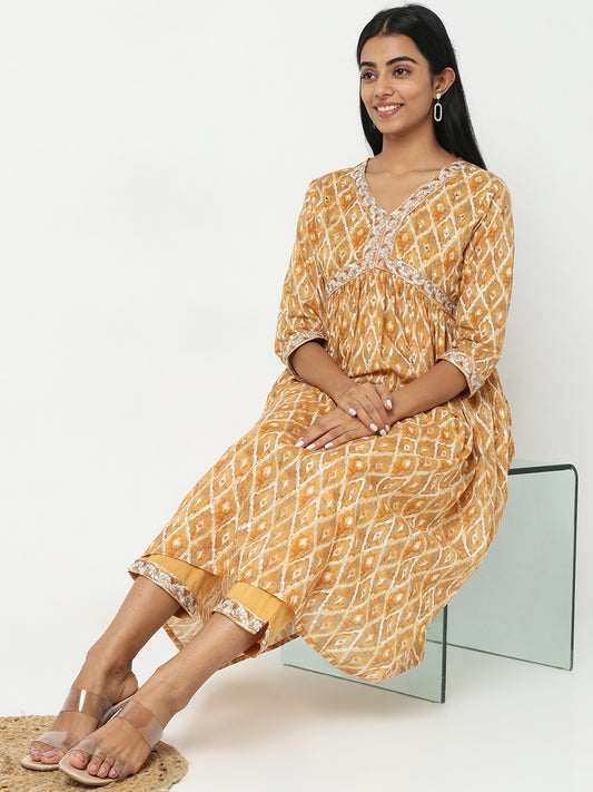 Regular Fit Printed Kurta Sets