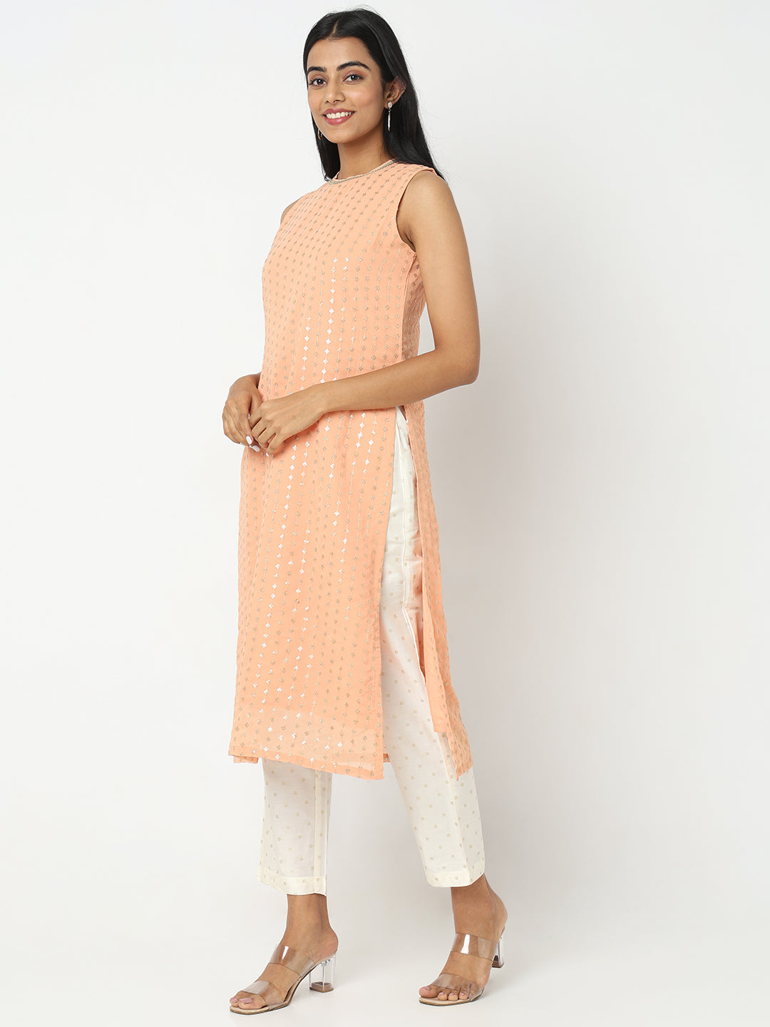 Straight Fit Embellished Kurta