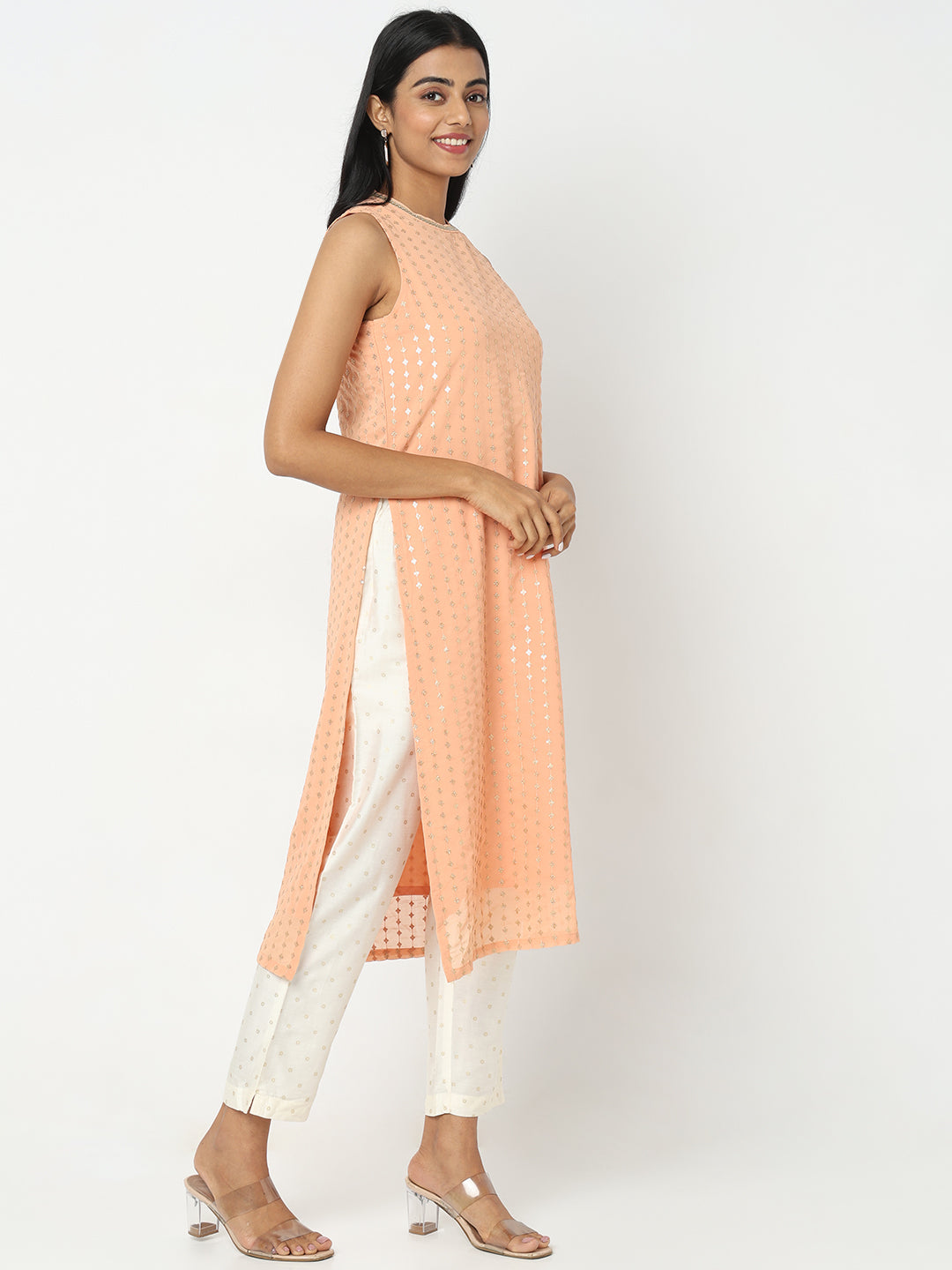 Straight Fit Embellished Kurta