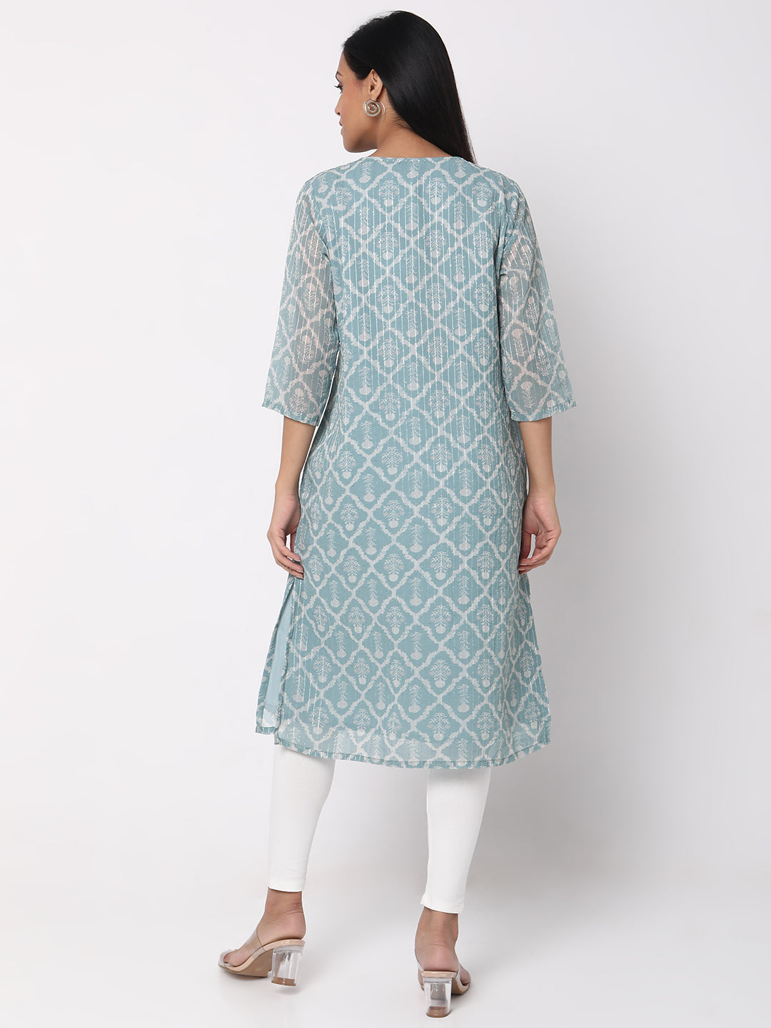 Relaxed Fit Embellished Kurta