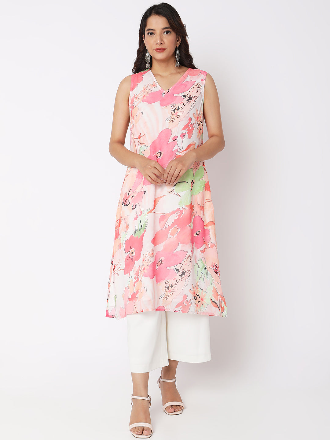 Women Wearing Peach Polyester Embroidered Kurta