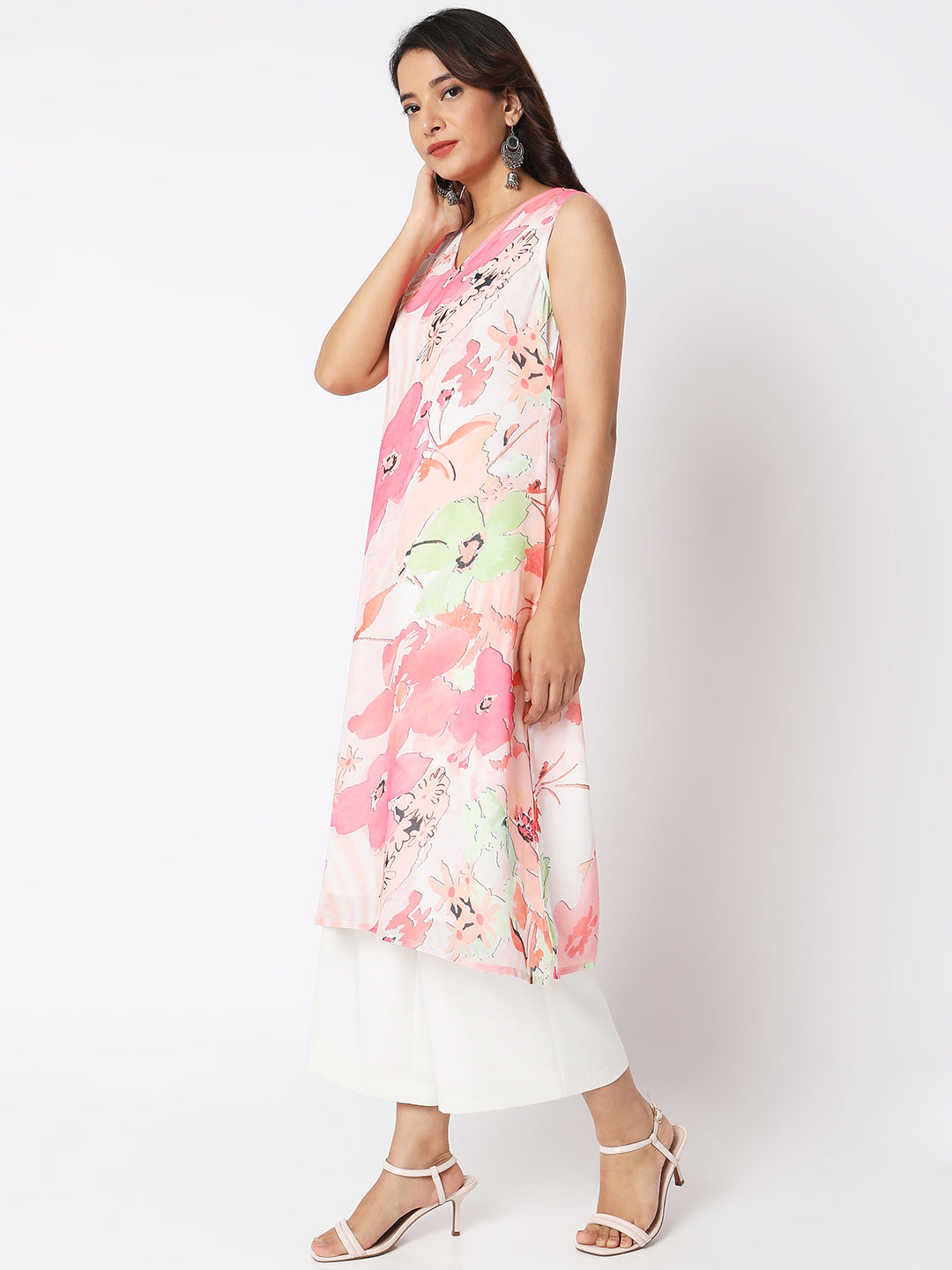 Women Wearing Peach Polyester Embroidered Kurta