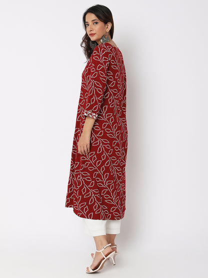 Women Wearing Maroon Viscose Printed Kurta