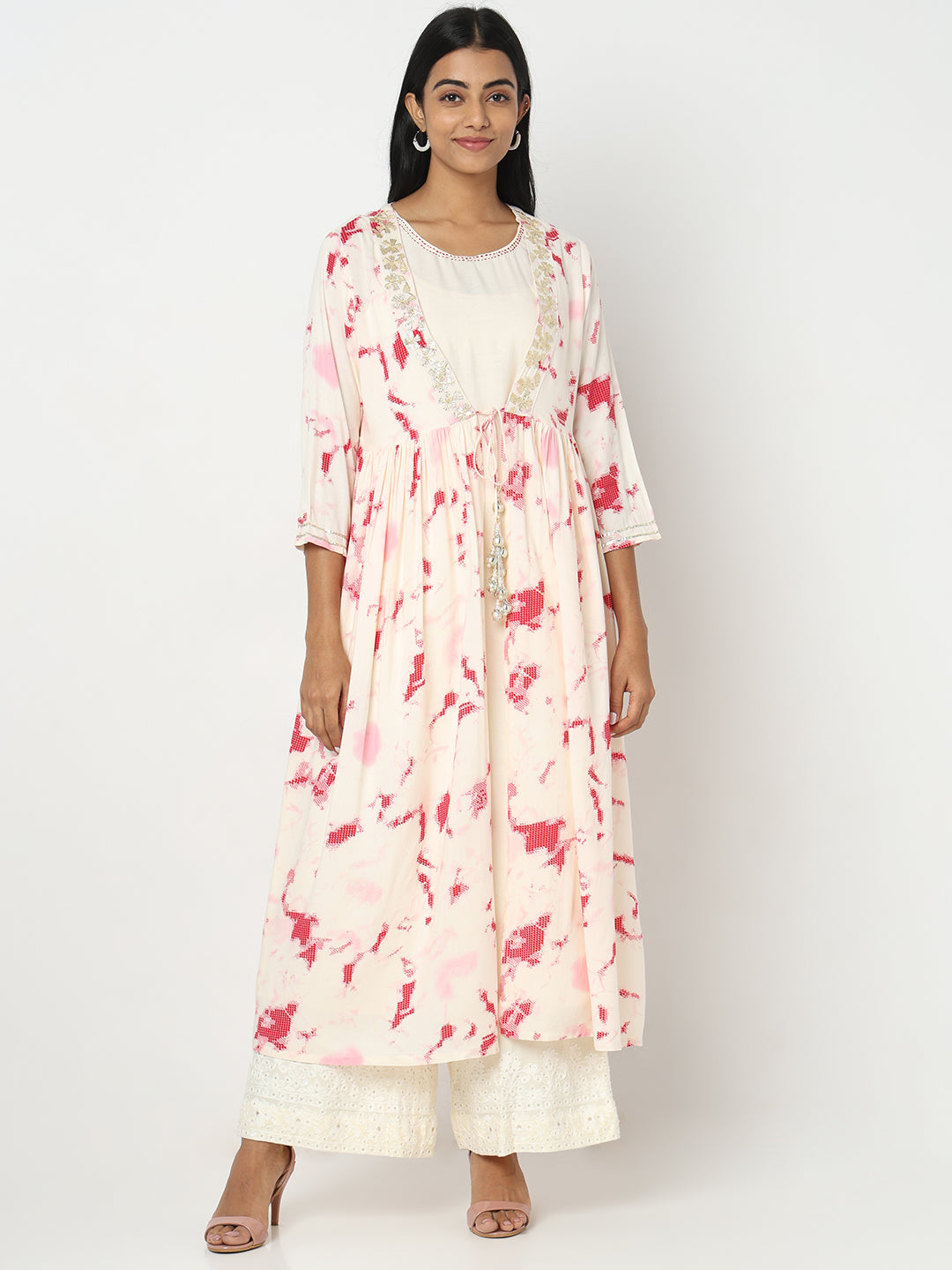 Regular Fit Embroidered Kurta