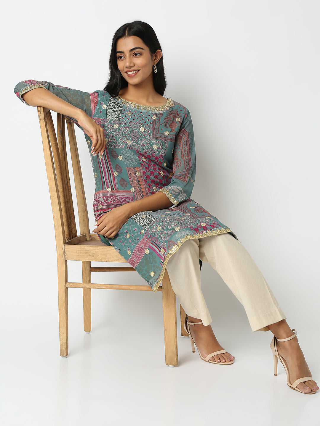 Straight Fit Printed Kurta