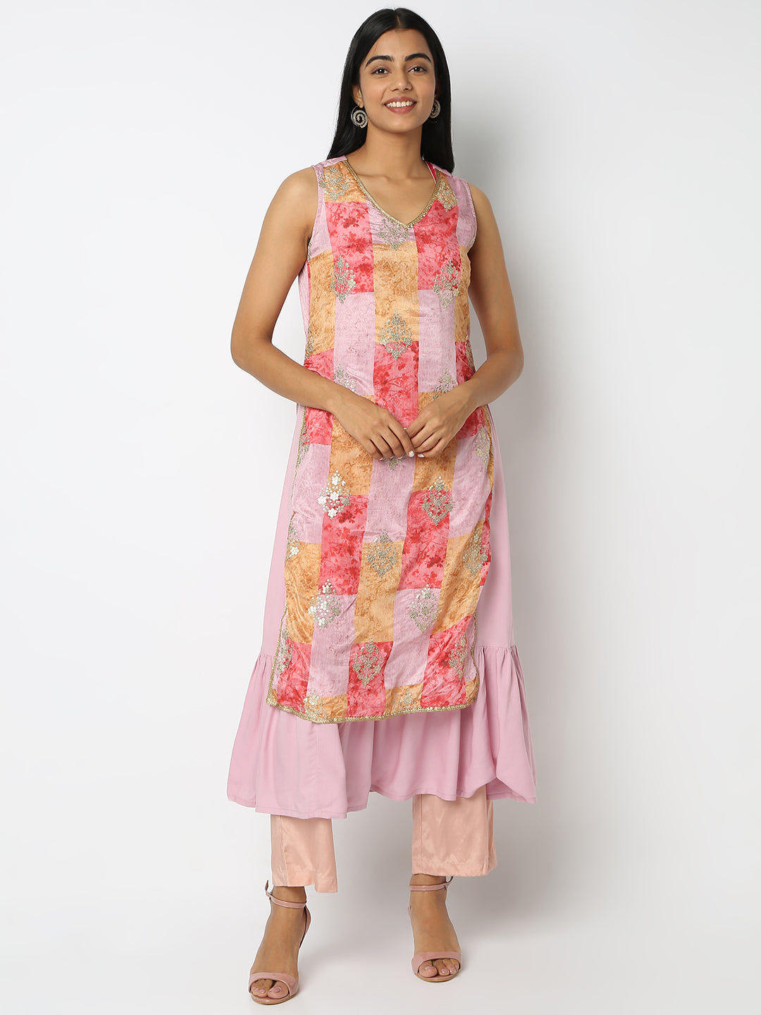 Straight Fit Embellished Kurta