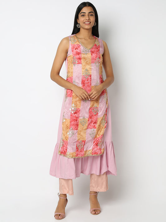 Straight Fit Embellished Kurta
