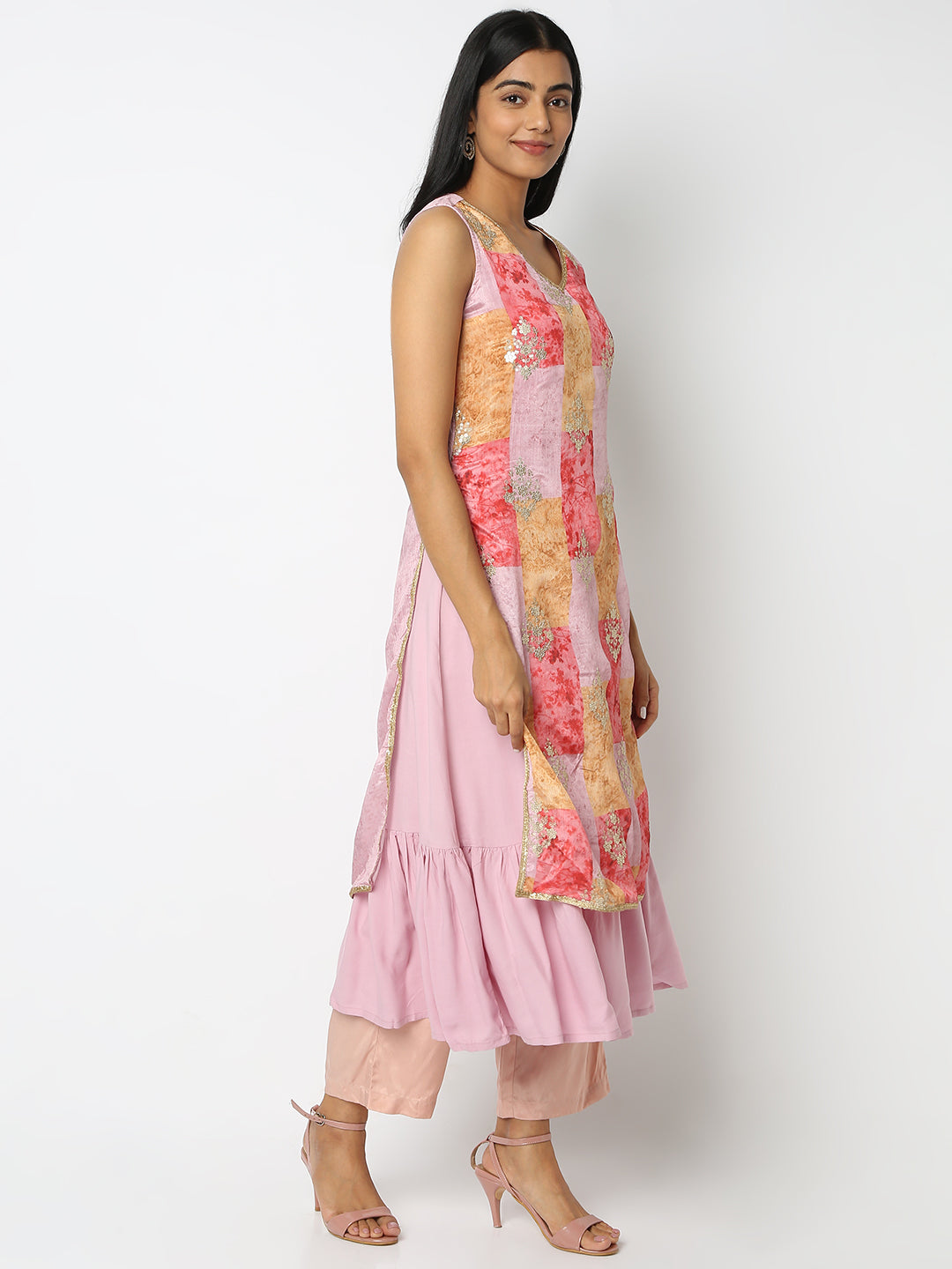 Straight Fit Embellished Kurta