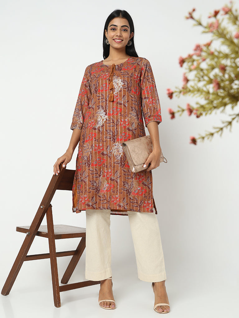 Straight Fit Embroidered Kurta
