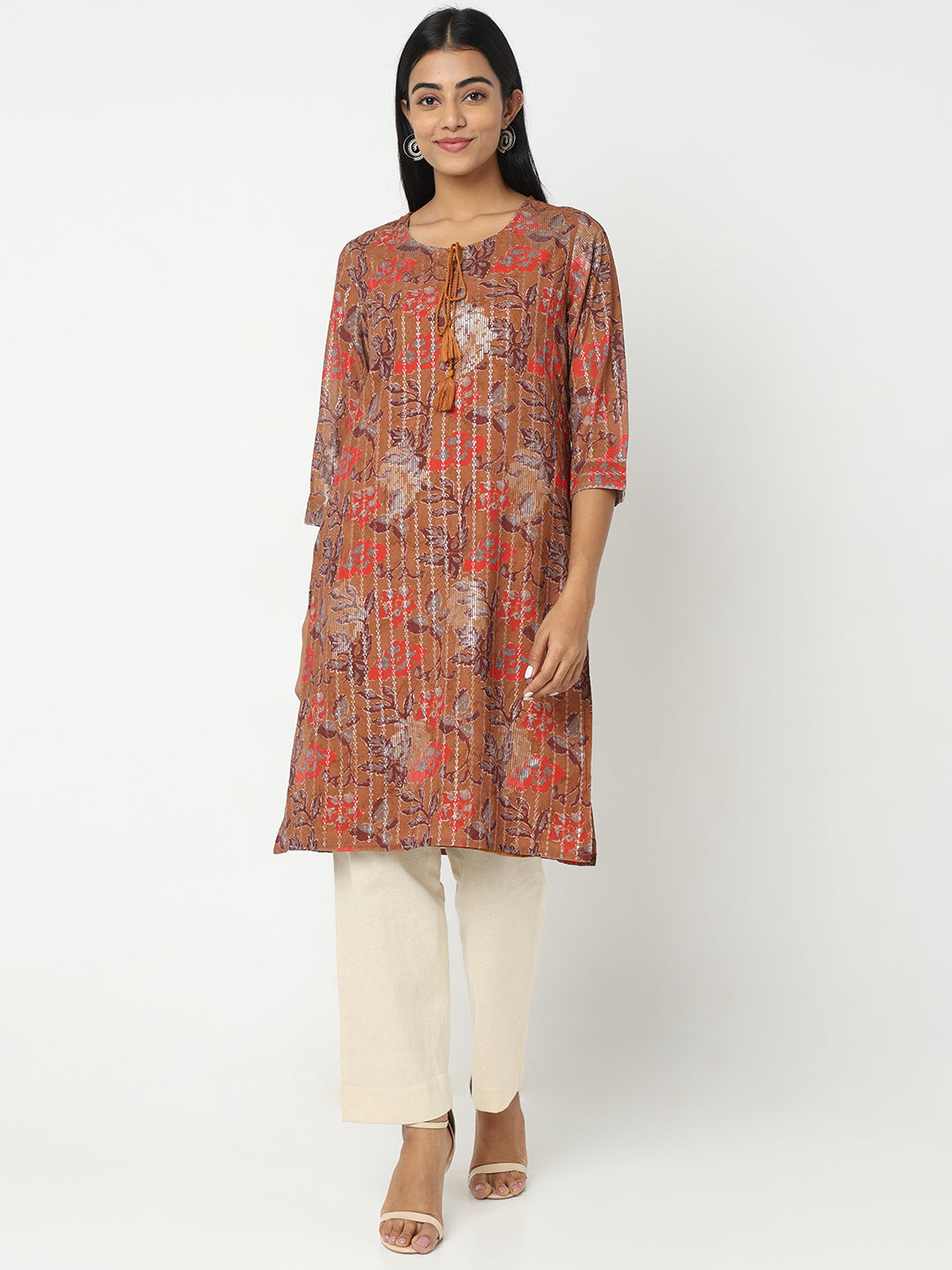Straight Fit Embroidered Kurta