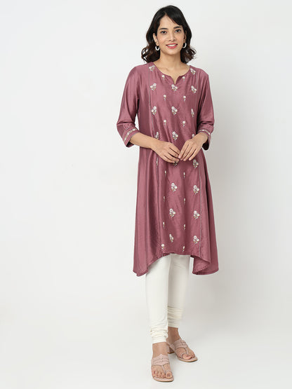 Regular Fit Embroidered Kurta