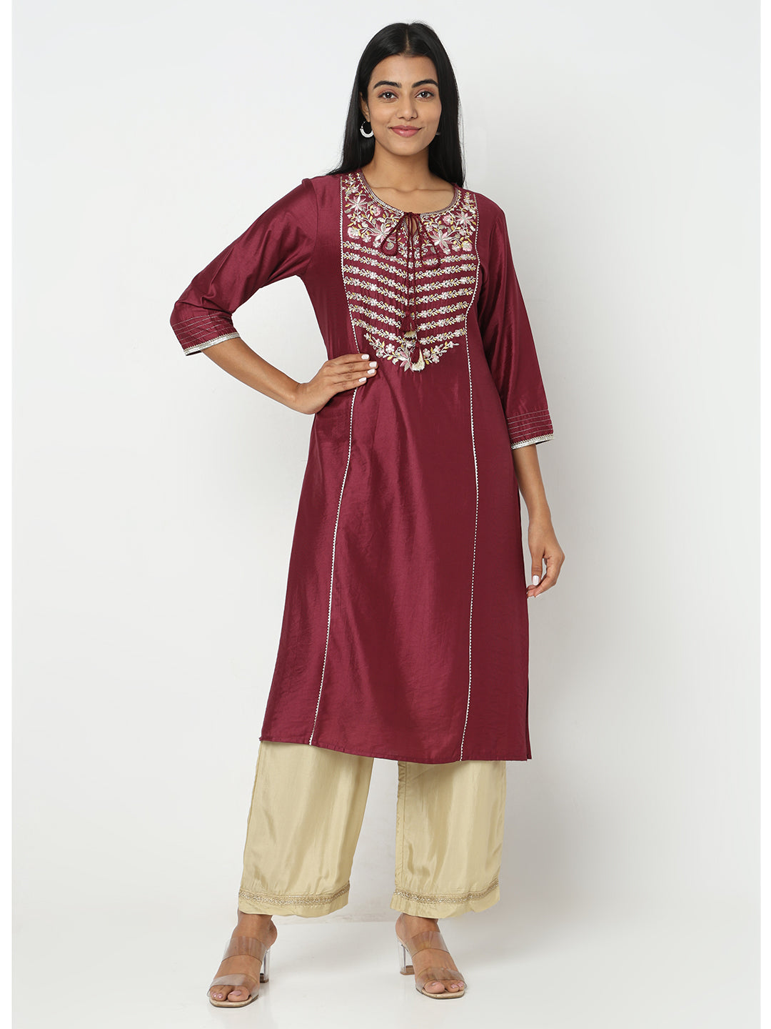 Regular Fit Embellished Kurta