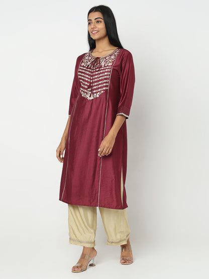 Regular Fit Embellished Kurta