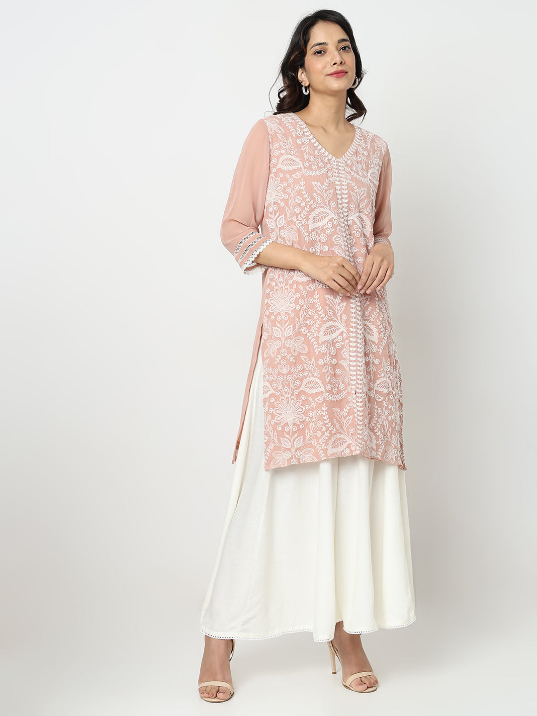 Straight Fit Embroidered Kurta