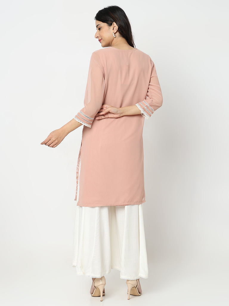 Straight Fit Embroidered Kurta