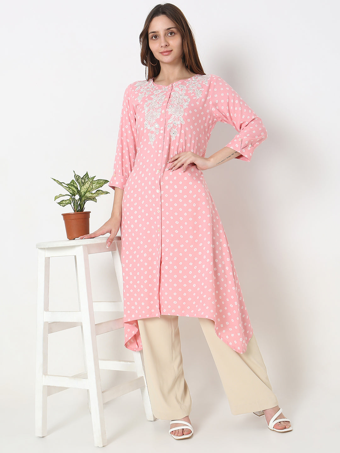 Flare Fit Embellished Kurta