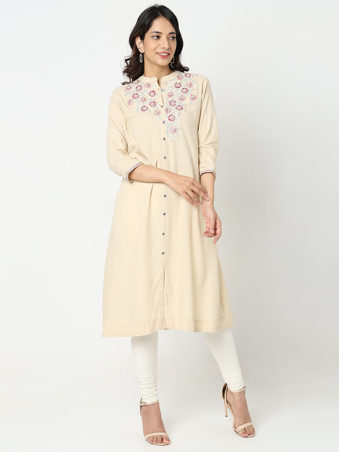 Straight Fit Embroidered Kurta