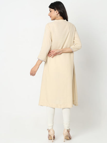 Straight Fit Embroidered Kurta