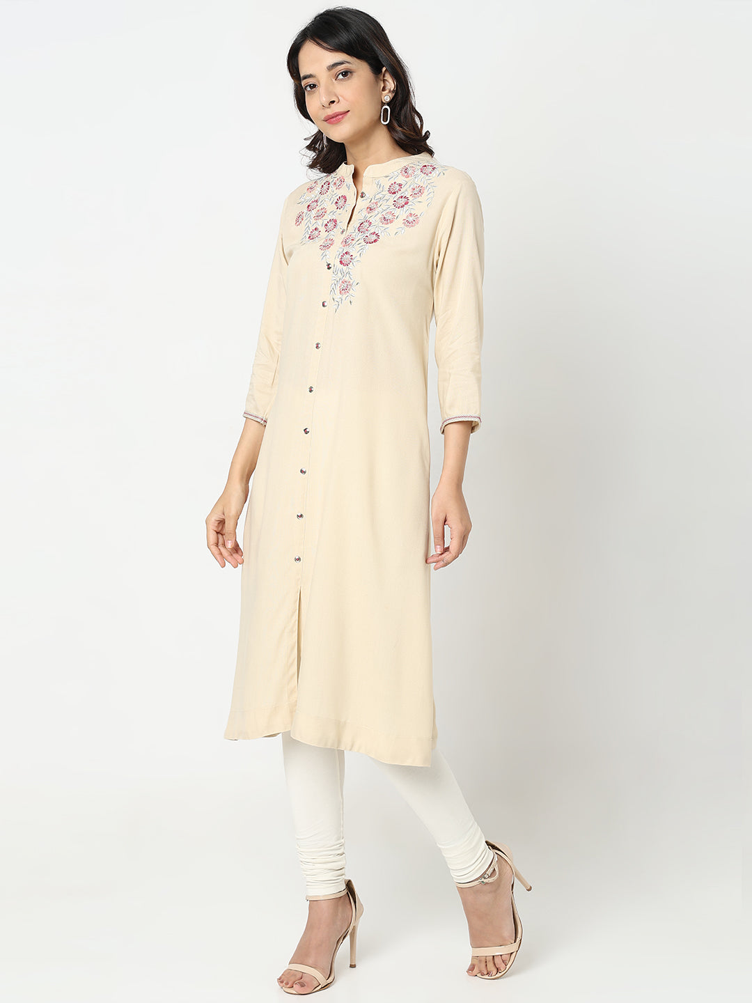 Straight Fit Embroidered Kurta