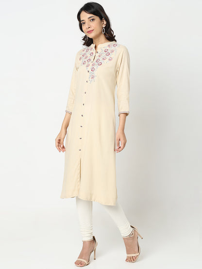 Straight Fit Embroidered Kurta