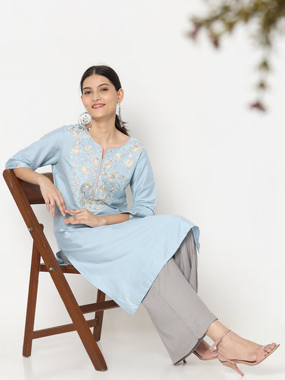 Straight Fit Embroidered Kurta