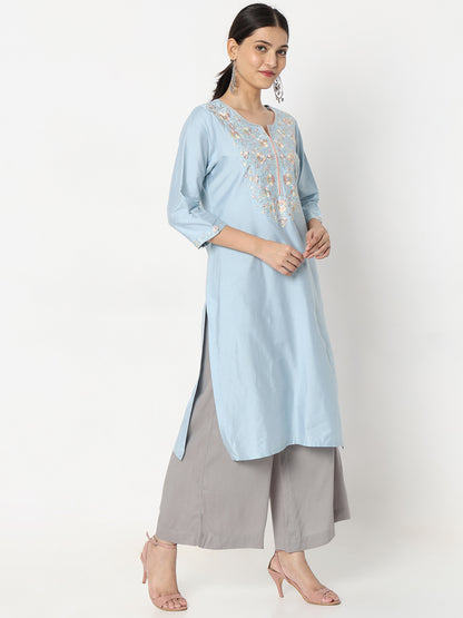 Straight Fit Embroidered Kurta