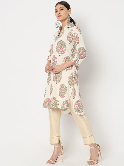 Regular Fit Embroidered Kurta