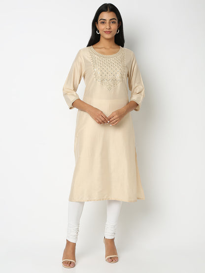 Regular Fit Embroidered Kurta